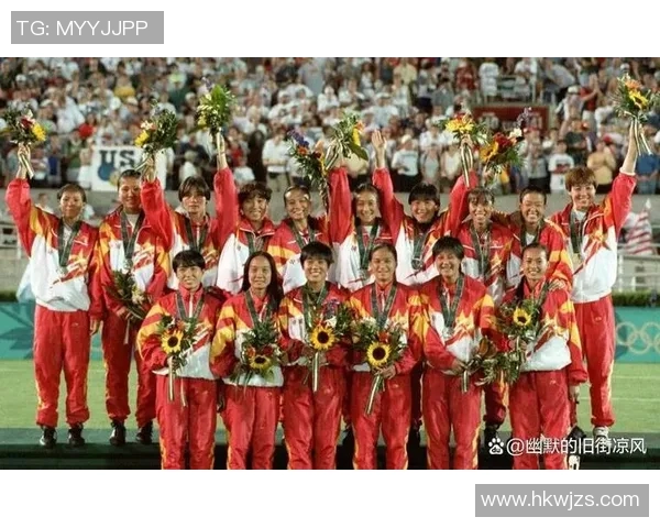 国内综艺节目中活跃的足球明星完整名单及其精彩表现分析